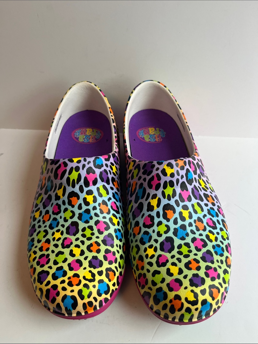 Lisa Frank x CROCS Size 8